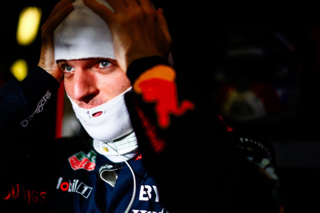 Max Verstappen queda fuera del GP de Australia tras fallas en frenos