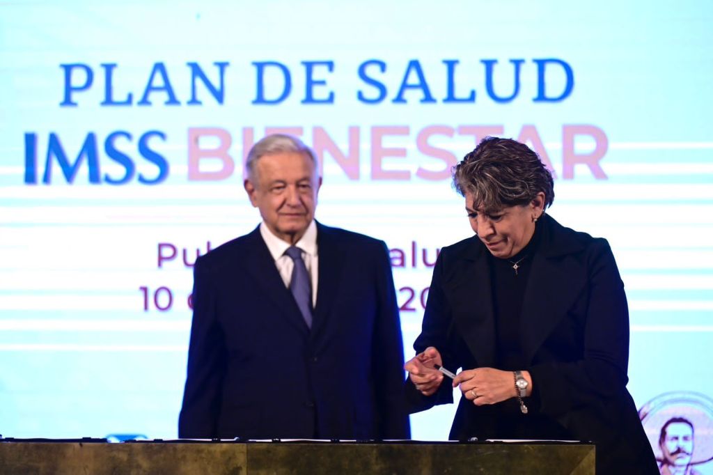Gobernadora Delfina Gómez firma convenio con Gobierno de México para federalizar servicios de salud en el Edoméx