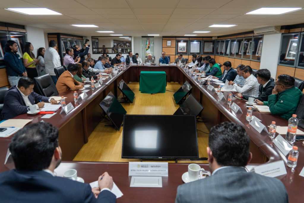José Couttolenc refuerza gestión de recursos para municipios del PVEM en el Estado de México